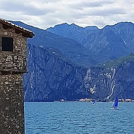 Klimt'S Mill Overlooking Port Malcesine Exterior foto